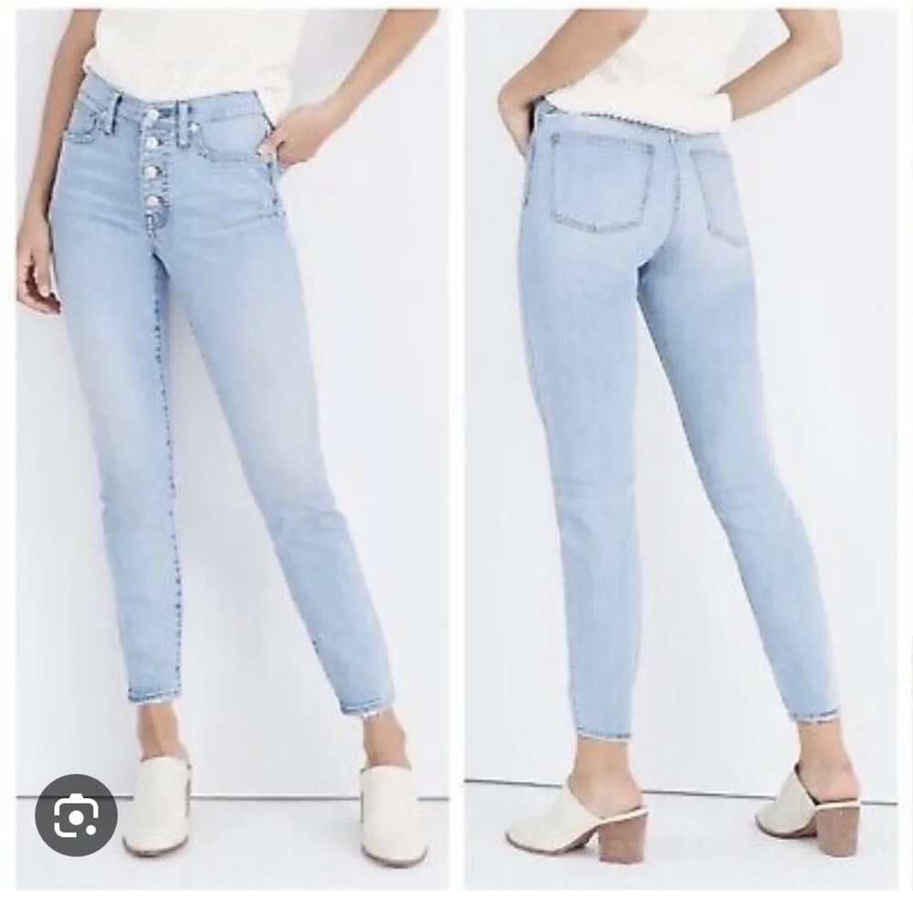 MADEWELL 9 inch High-Rise Skinny Crop Light Wash Button Fly Raw Hem Jeans 23